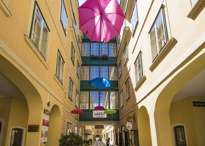 Hotel Mercure Grand Biedermeier